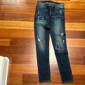Flying Monkey distressed jeans size 26